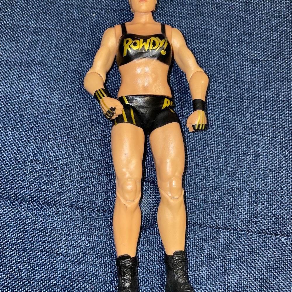 wwe mattel rowdy rhonda rousey action figure 2019 Basic Series 101